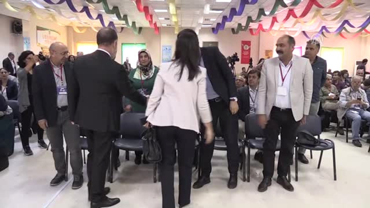 Hdp'nin "Yerel Yönetimler Çalıştayı"