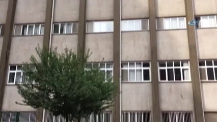 Hastanenin Kafeteryasından Atlayan Şahıs Öldü