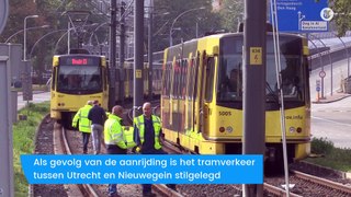 Grote ravage na botsing camper en tram Utrecht