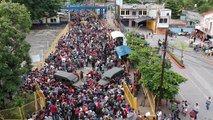 Des milliers de Honduriens bloqués à la frontière mexicaine