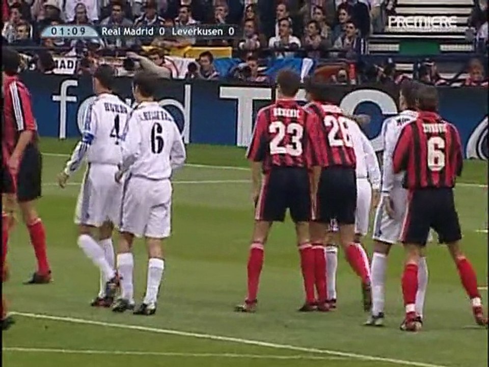 2002 Bayer 04 Leverkusen - Real Madrid CF 1st half