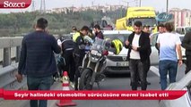 Seyir halindeki otomobile kurşun isabet etti