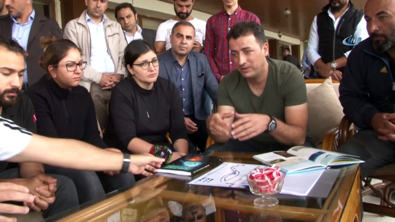 Kale ve surların bulunduğu batık şehir su altında ve havadan görüntülendi