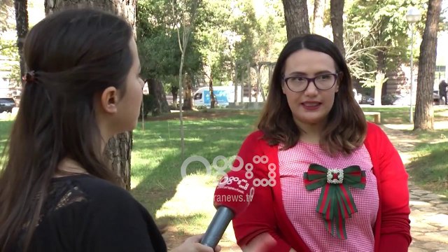 Ora News - Apeli për ndihmë, aktivistja Çaushaj: Vëllai me probleme të shëndetit mendor do trajtim