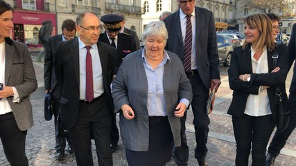 La ministre Jacqueline Gourault dans le centre-ville