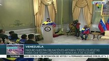 Maduro condecora a campeones venezolanos en Olimpiada Juvenil