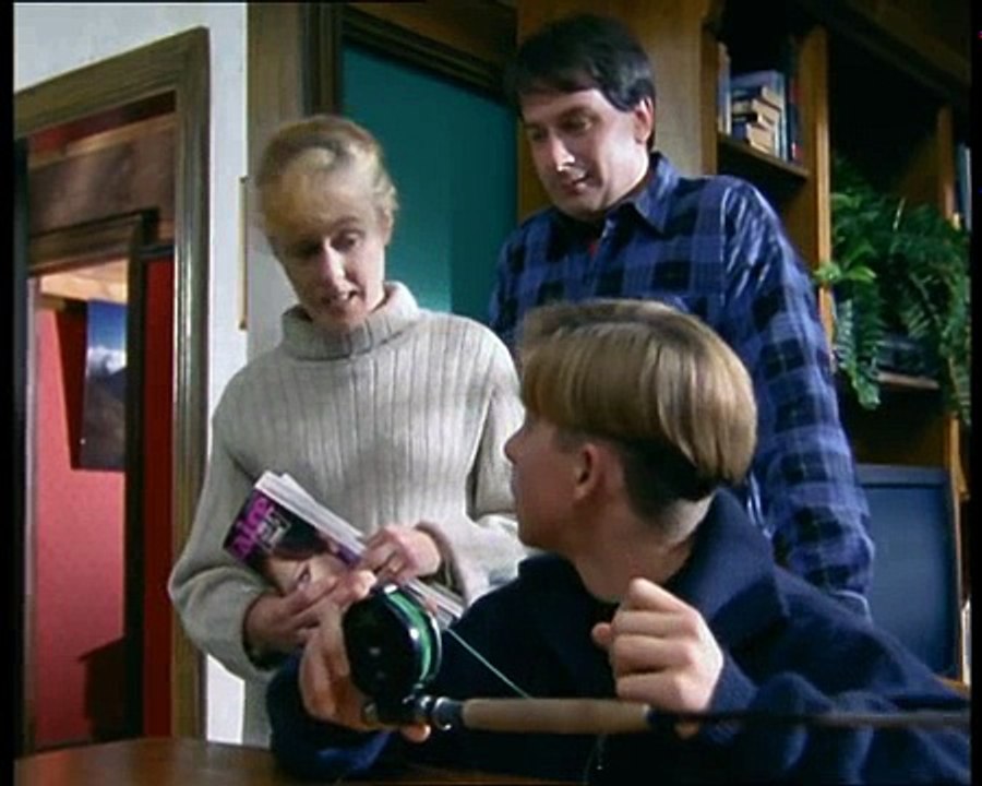 Mirror Mirror 2  S01 E10