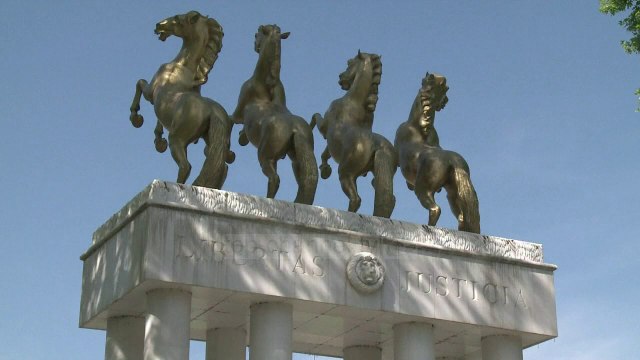 Hetim për “fondet sekrete” greke - Top Channel Albania - News - Lajme