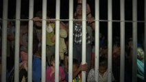 گرفتار شدن هزاران مهاجر در پشت موانع مرزی مکزیک