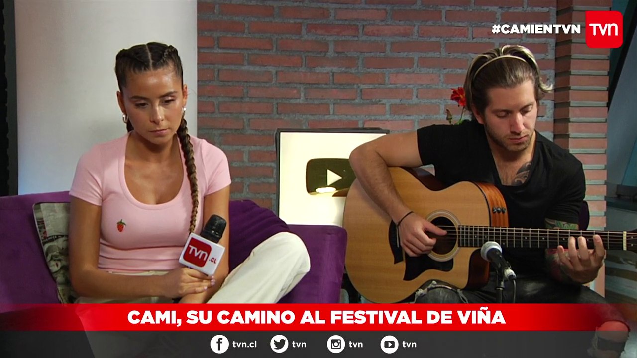 Camila Gallardo - Querida Rosa (Acústico), en TVN - Chile (18-10-2018)