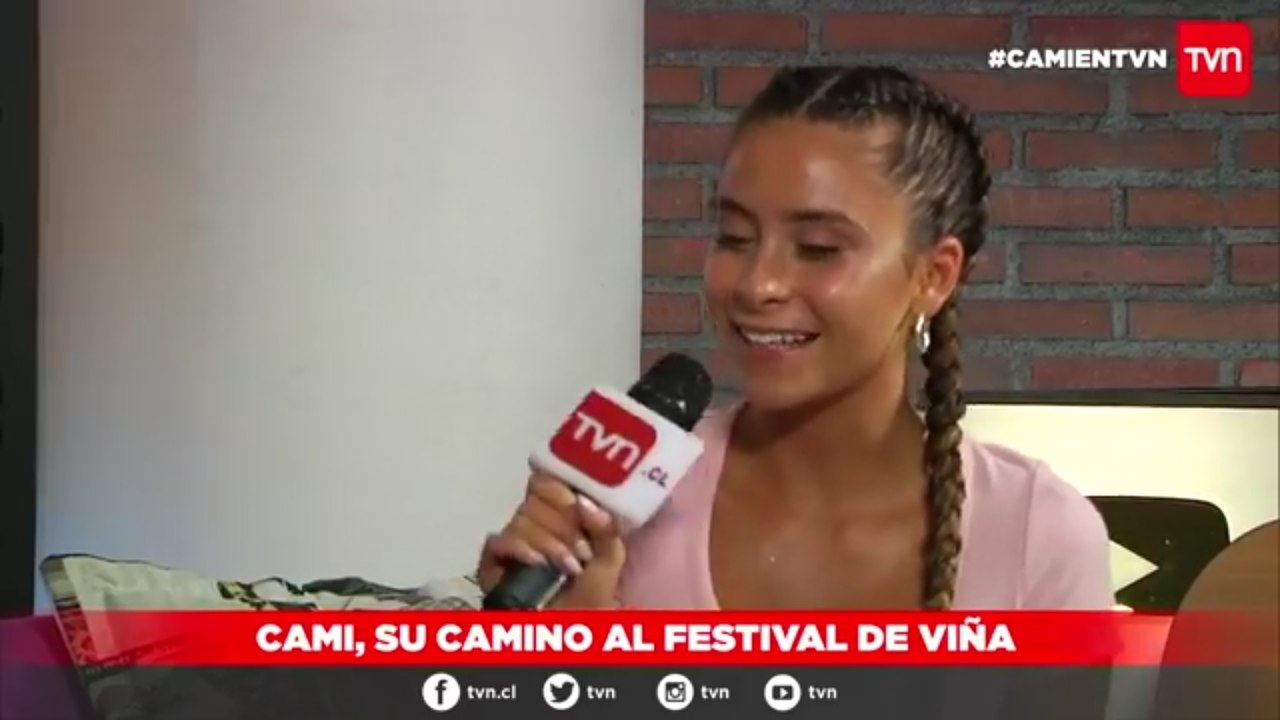 Camila Gallardo en TVN (18-10-2018)