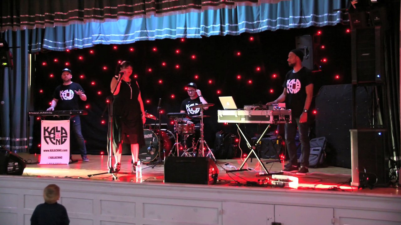 22-09-18 Knowle West Fest at Filwood Community Centre Kala Chng