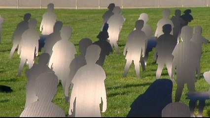 Australia under pressure to release detained child refugees