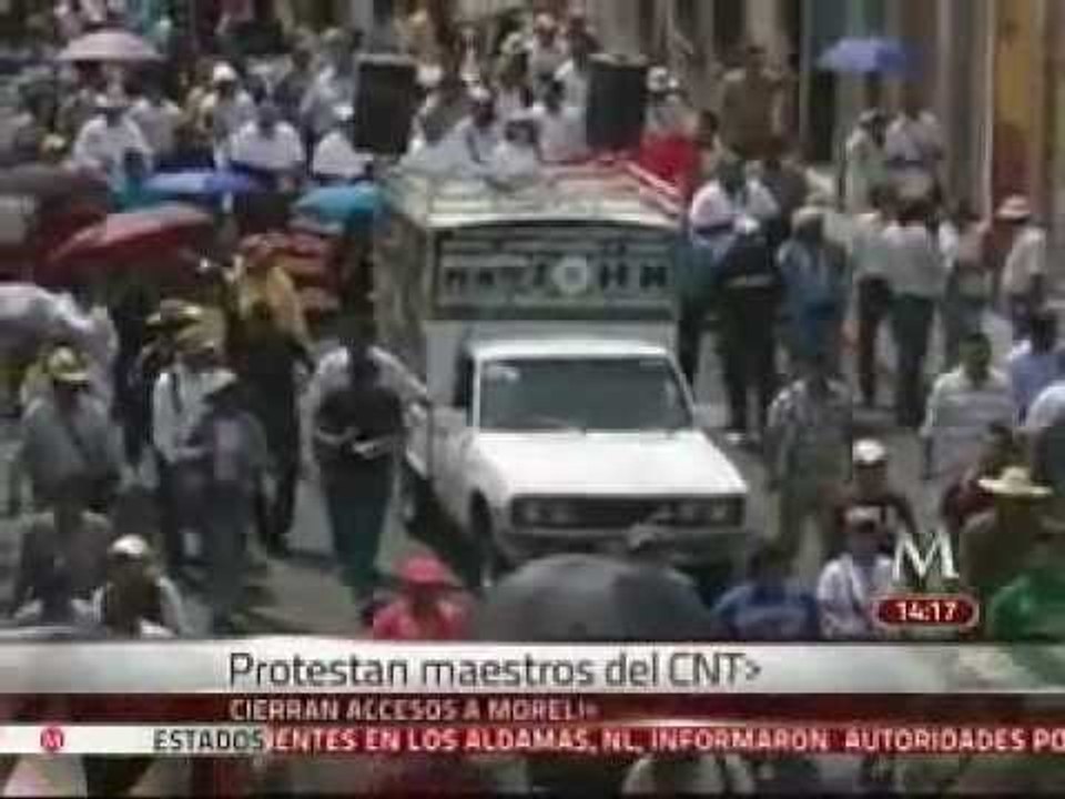 Sitia CNTE con marcha accesos a Morelia