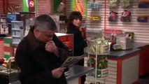 8 Simple Rules S03E09 Thanksgiving Guest