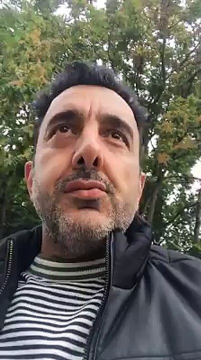 وضعيت سفارت افغانستان مقیم لندنشما هم اگر از وضعیت بد سفارت های افغانستان شکایت دارید ویدیو بگیرید و با ما شریک سازید .