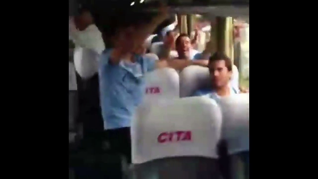 Hoy juega la más linda. Aca un lindo recuerdo . Difícil explicar lo inexplicable. Pasión.
