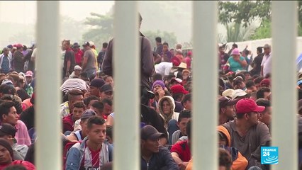 Mexico allows caravan women, children in, but thousands still stranded
