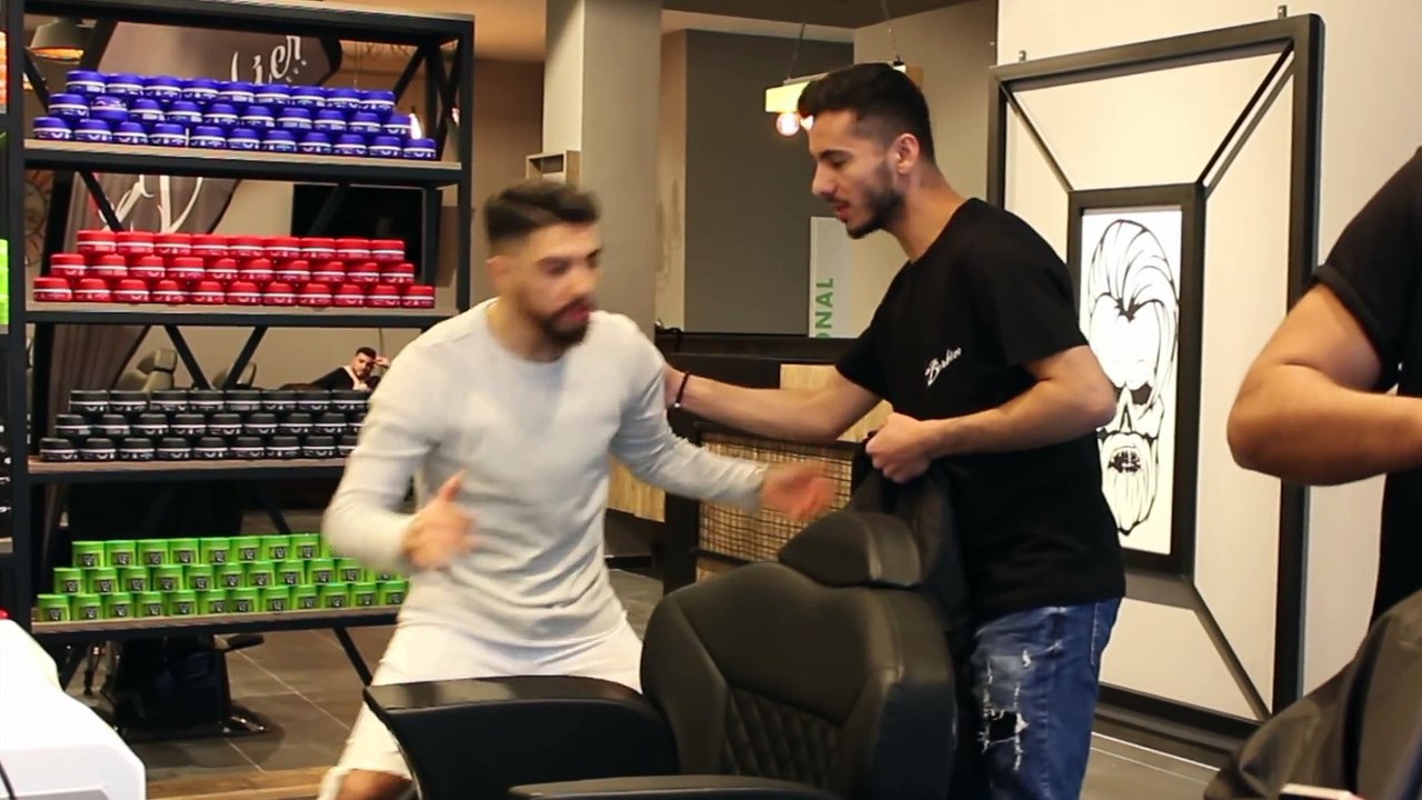 4 Arten von Typen beim FRISEUR ⎮ Younes jones