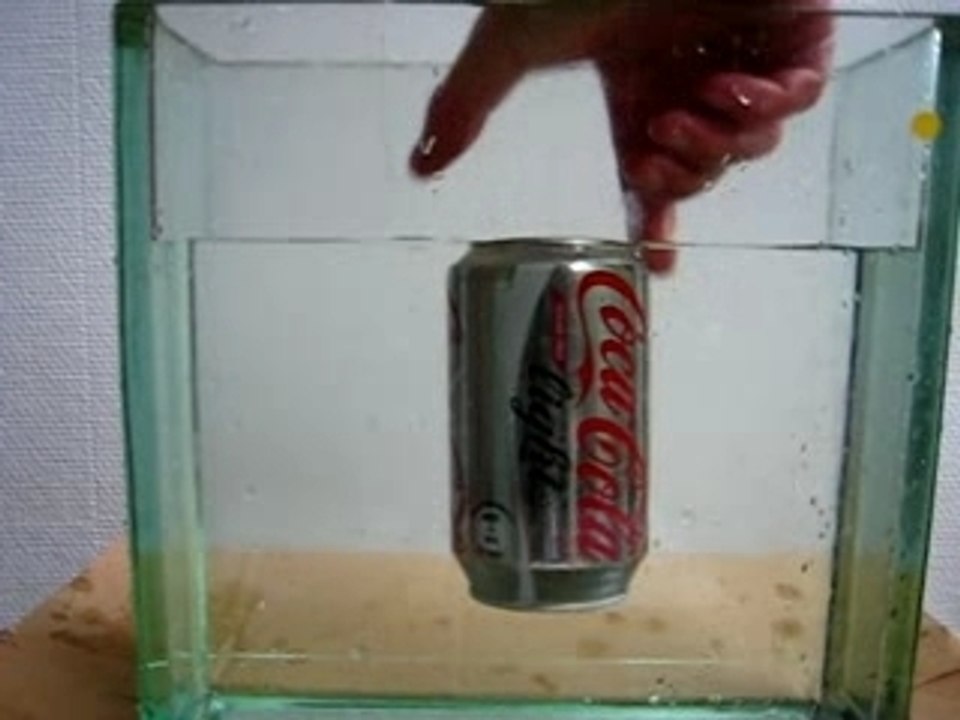 Coca light flotte ? (2)