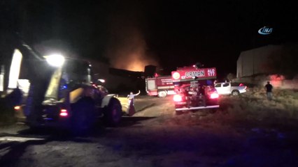 Hatay’da Dev Fabrika Alevlere Teslim Oldu