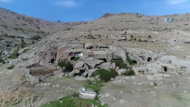 Afyonkarahisar'ın Yeraltı Şehri Gün Yüzüne Çıkmayı Bekliyor