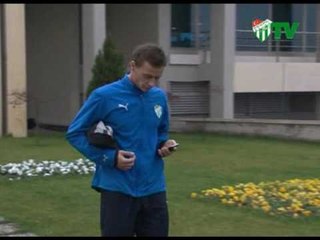 Timsah Yola Çıktı (13.01.2010)