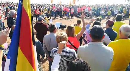 Cant dels Segadors a l'esplanada dels Lladoners