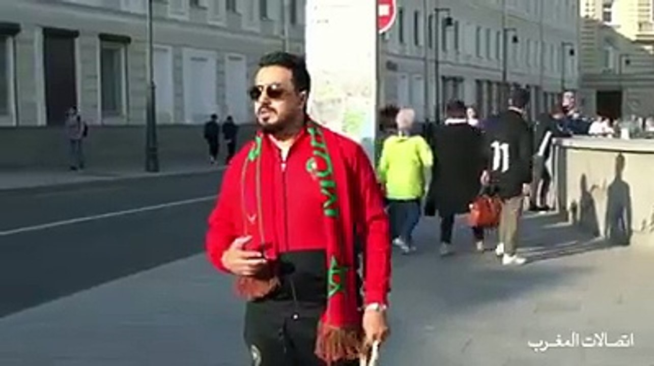 المغاربة فين ما مشاو يسلكو راسهم  #rachidallali #كلنا_أسود #روسيا