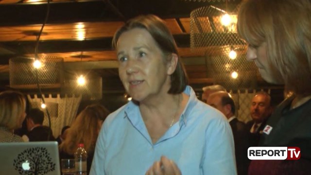Report Tv - Ambasadorja franceze: Koha ikën shpejt, nuk ka negociata nëse nuk plotësoni detyrat