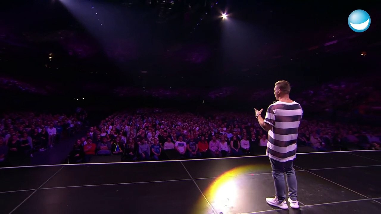 Felix Lobrecht - Tauben anzünden - 1LIVE Köln Comedy-Nacht XXL 2018
