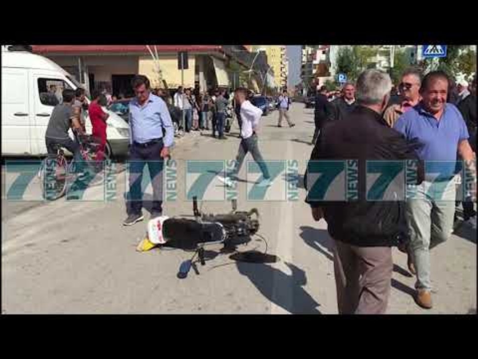 MAKINA AKSIDENTON DY GRA NE FIER - News, Lajme - Kanali 7