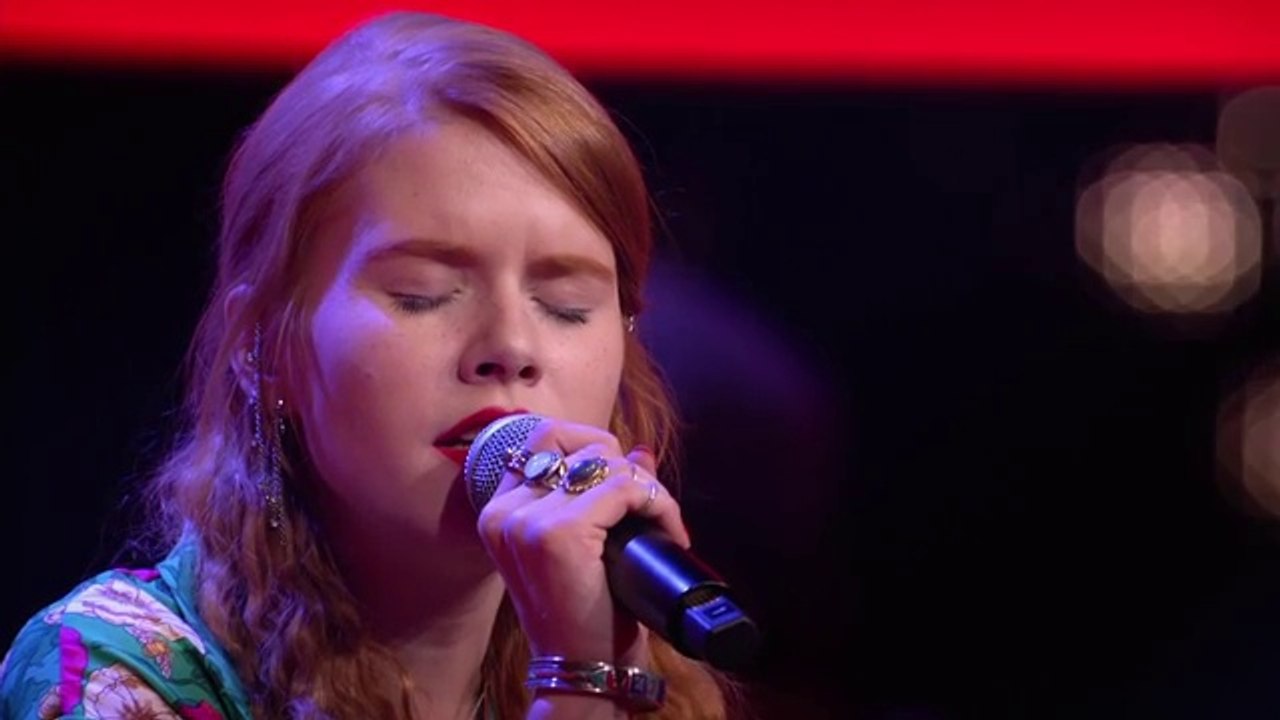 Michelle Patz: 'Lonely Together' | Blind Audition | The Voice of Germany 2018