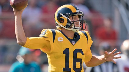 Goff goes DEEP to Woods for 32-yard gain