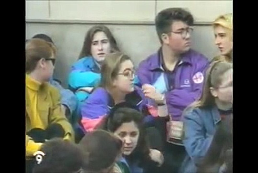 Las cloacas del sistema - Crimen de Alcàsser - El dia después del hallazgo de los cadáveres de Míriam, Toñi y Desirée. Canal 9. 28-01-1993