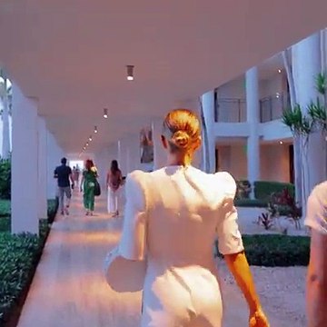 Experience Anguilla from arrival to departure: private flight, boating excursion, Caribbean lobster, floating bars, bonfires on the beach and more. Learn more