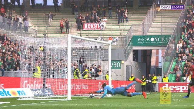 Brilliant reflex stop from Rennes goalkeeper prevented Kahzri's brace