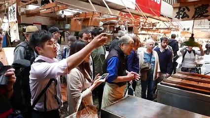 Japanese Street Food - GIANT SUNFISH Mola Mola Tokyo Japan