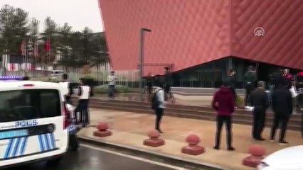 Gaziantep'te havaya ateş açan asker teslim oldu