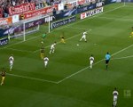 كرة قدم: الدوري الألماني: شتوتغارت 0-4 بوروسيا دورتموند
