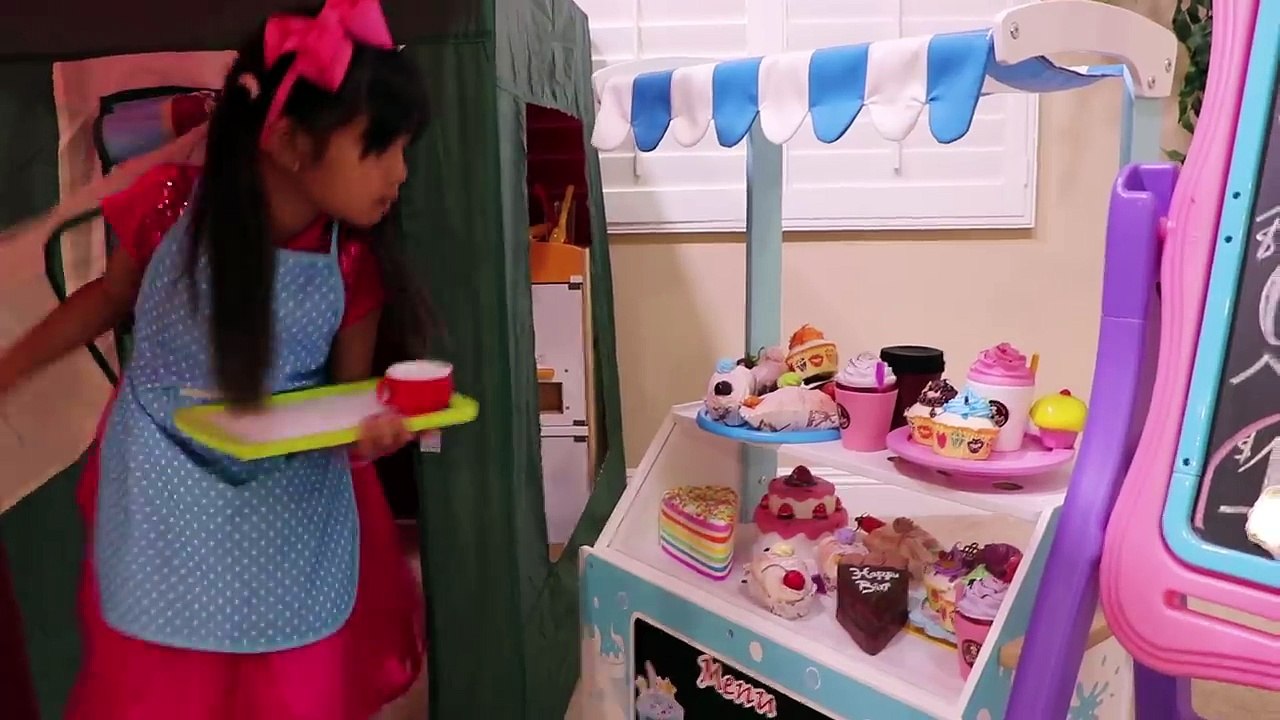 Emma Pretend Playing in Cafe Restaurant Tent w/ Food Toys video