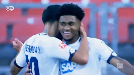 Máquina de fazer gols? Média de joia inglesa impressiona na Bundesliga