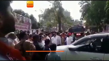 सीएम योगी की फ्लीट की गाड़ी ने कैबिनेट मंत्री सतीश महाना की कार में मारी टक्कर