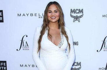 Chrissy Teigen: Ihre Tochter ist ein Makeup-Pro!