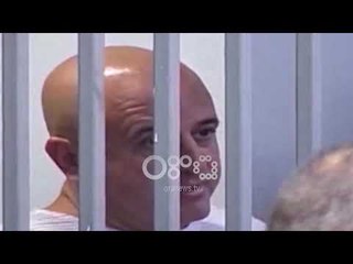 Ora News - Laboratori në Has: Si u zhduk pakoja me heroinë dhe kontrolli në banesën e Lul Berishës