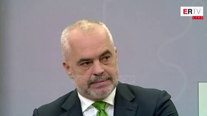 Rama me ekselentët, nxjerr nga salla studenten protestuese