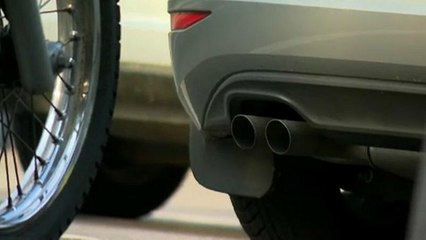 Merkel kiállt a dízelautók mellett