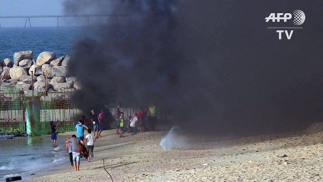 تظاهرات فلسطينية بالقرب من منطقة زيكيم الإسرائيلية الحدودية شمال قطاع غزة
