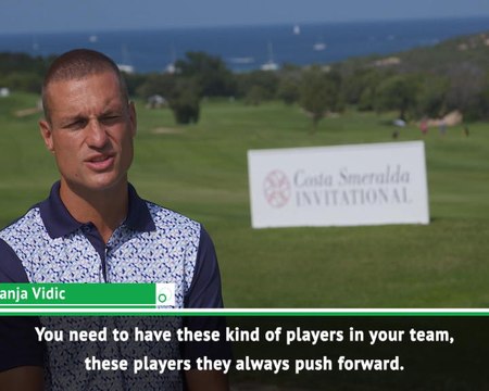 Vidic hails Ronaldo as the ultimate professional