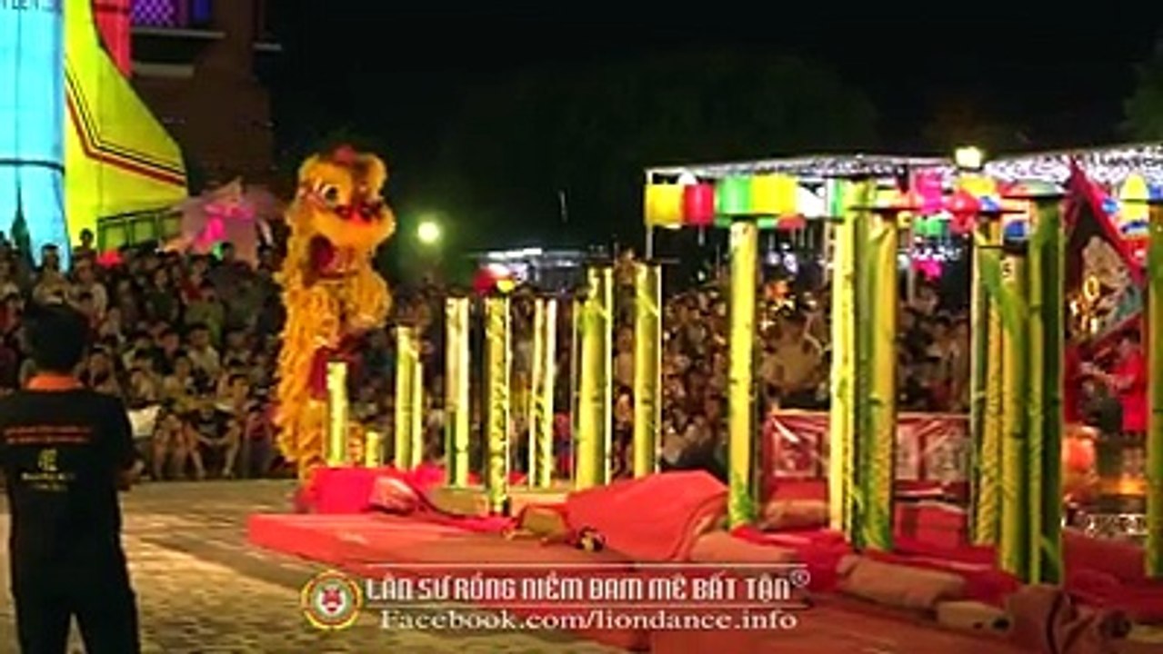 Bạn có muốn được tận mắt chứng kiến màn múa lân sư rồng độc đáo như trong clip không???Nếu có, đừng quên đến với Dragon Park vào cuối tuần này - 22.09.2018 để